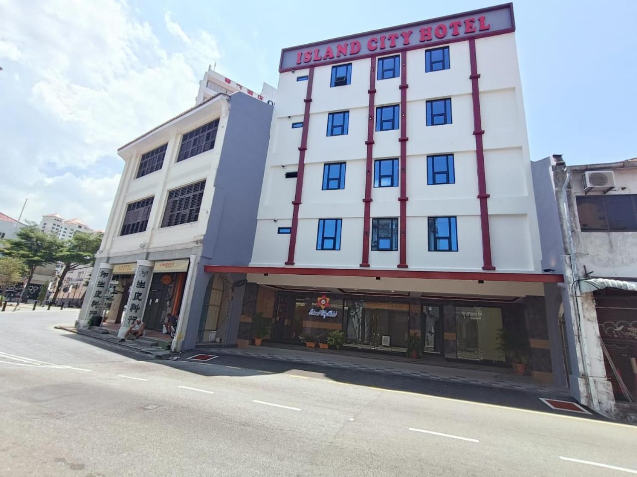 Capital O 90897 Island City Hotel George Town Ngoại thất bức ảnh